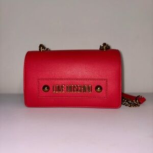 Love Moschino Red Shoulder Leather bag with Maxi Golden Logo